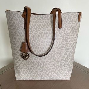 Genuine Michael Kors medium sized Purse and clutch